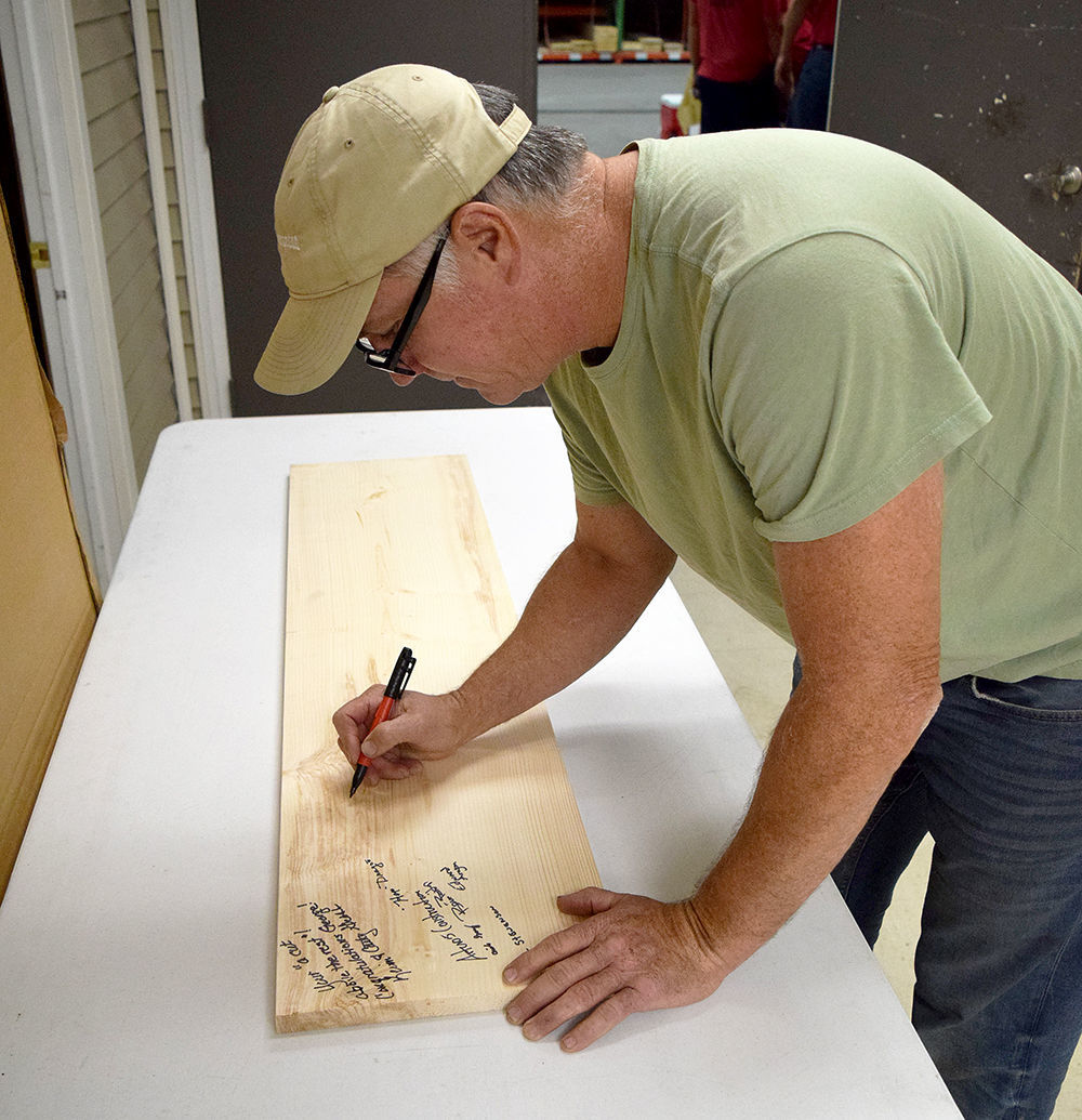 Signing the wood